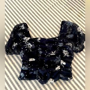 Express floral cropped top!  Color is Navy, light blue, and white